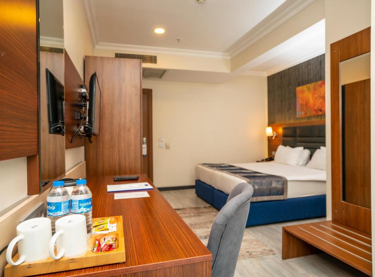 The Bostanci Otel Истанбул Екстериор снимка