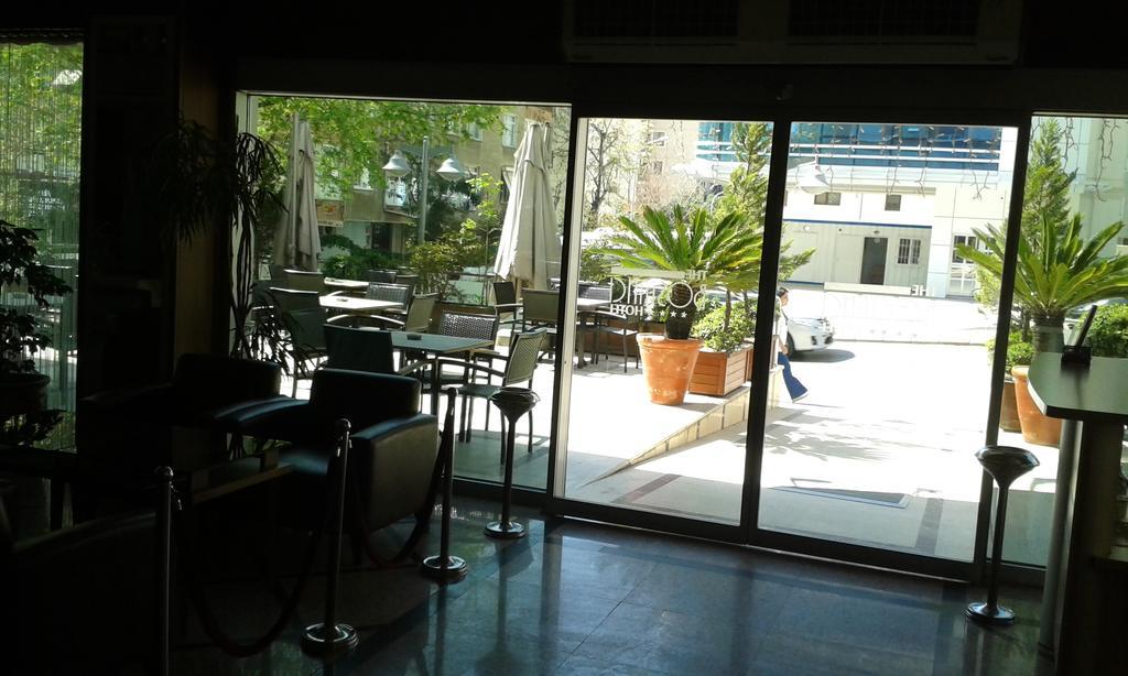 The Bostanci Otel Истанбул Екстериор снимка